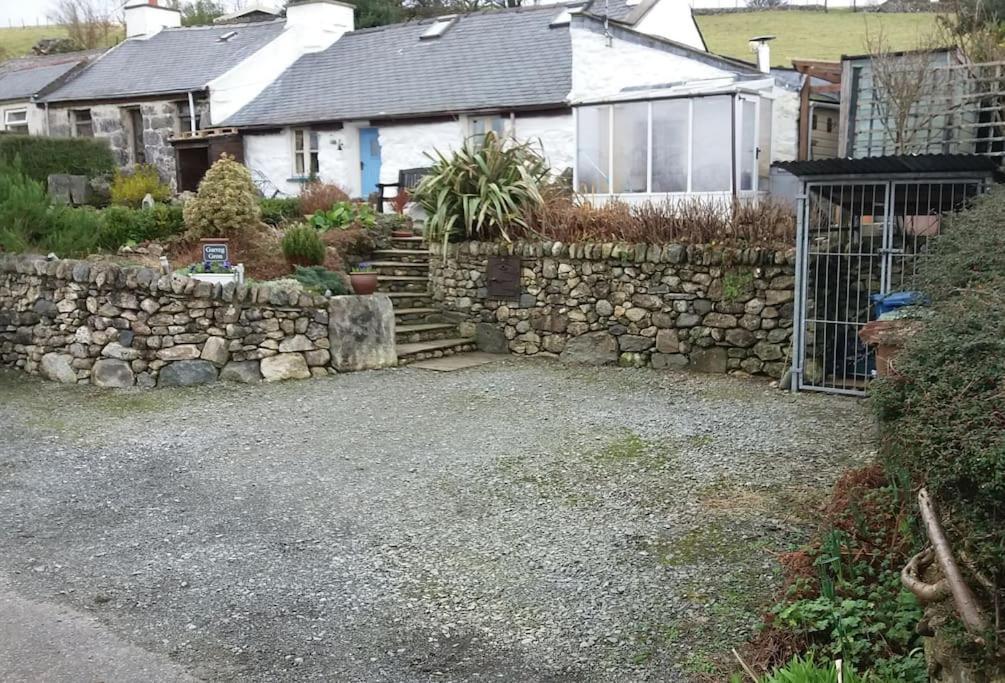 Traditional Stone Cottage With Sea Views In Snowdonia National Park Brynkir Exteriör bild